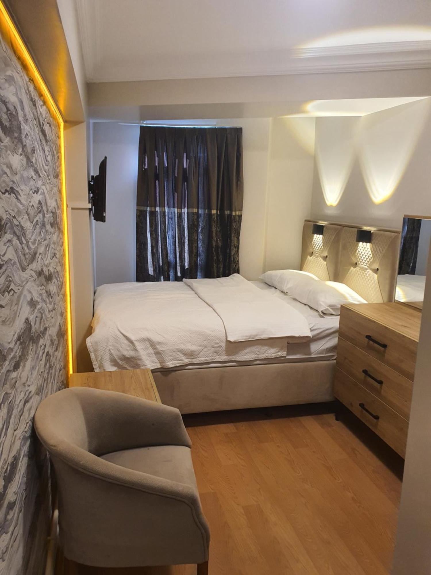 Kadikoey Bristol Hotel Истанбул Екстериор снимка
