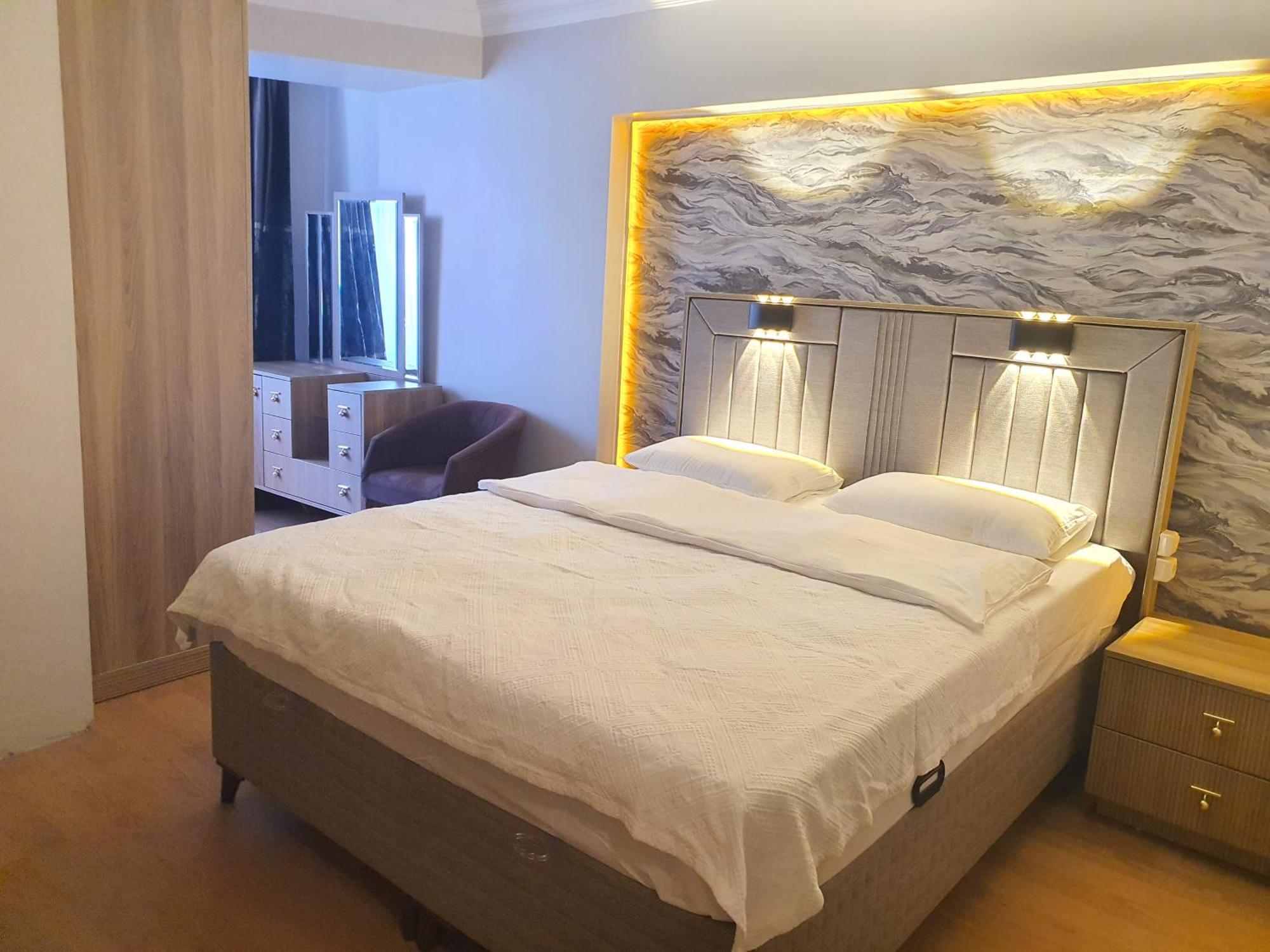 Kadikoey Bristol Hotel Истанбул Екстериор снимка