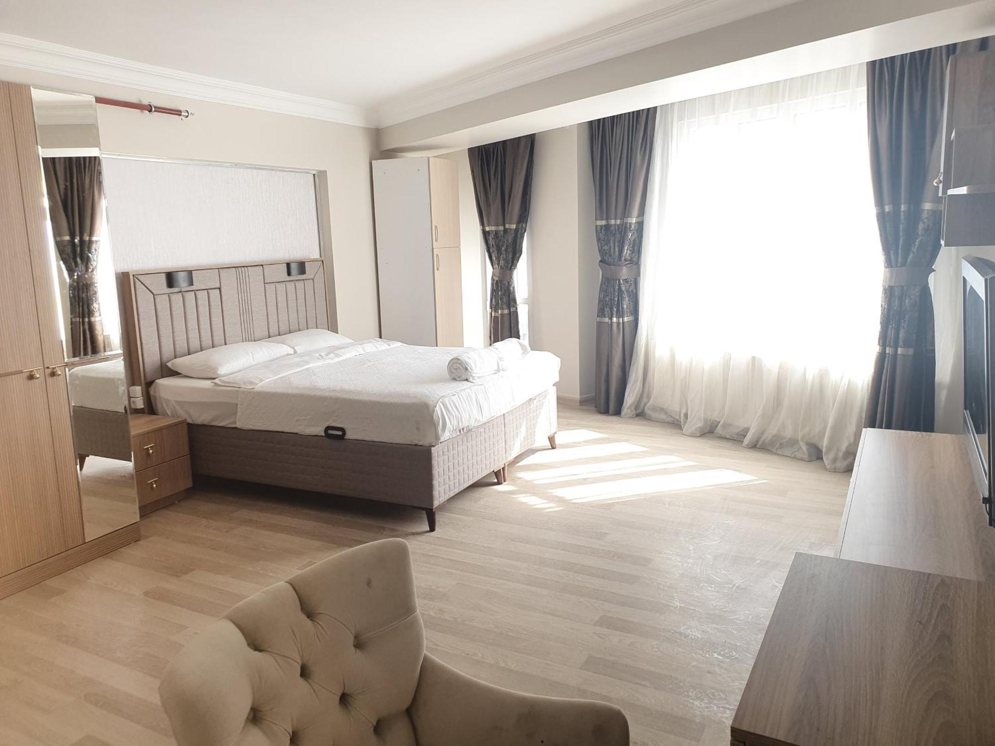 Kadikoey Bristol Hotel Истанбул Екстериор снимка